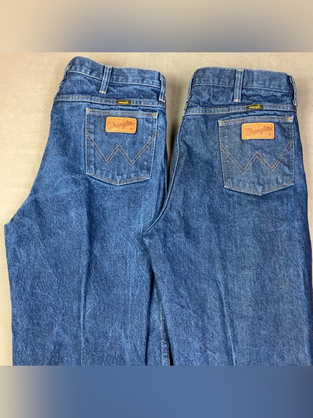 (Lot of 2) VTG Wrangler Slim Cowboy Cut Bootcut Jeans Men’s Size 38x32 935NAV. L